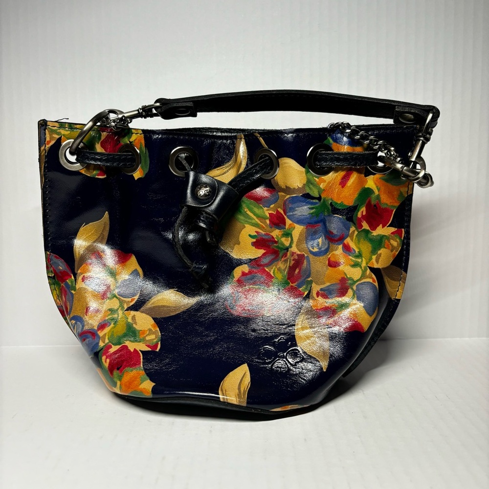 Patricia Nash Le Fleur Navy Floral Patent Drawstring Shoulder Bag